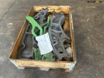 Front loader bracket for Fendt 516 2