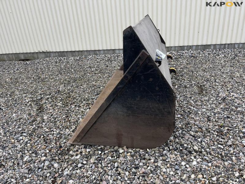 Front shovel with SMS hitch 8