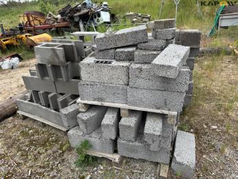Funda and Leca blocks