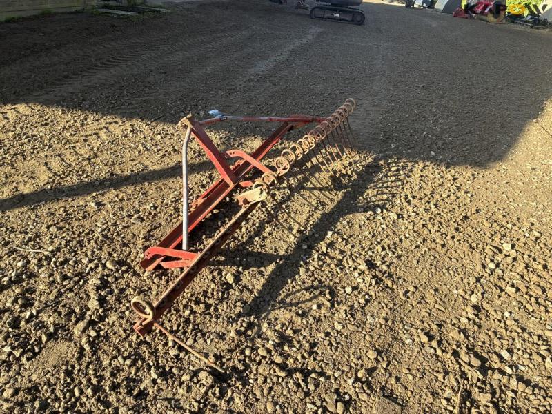 Yard rake 7