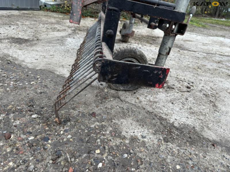 A-frame walk-behind tractor 14