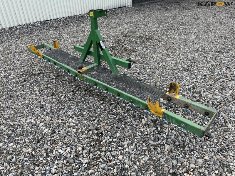 Three-point hitch 1