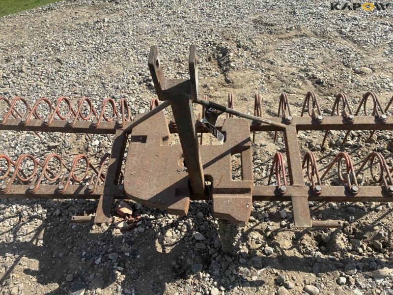 Yard rake 6