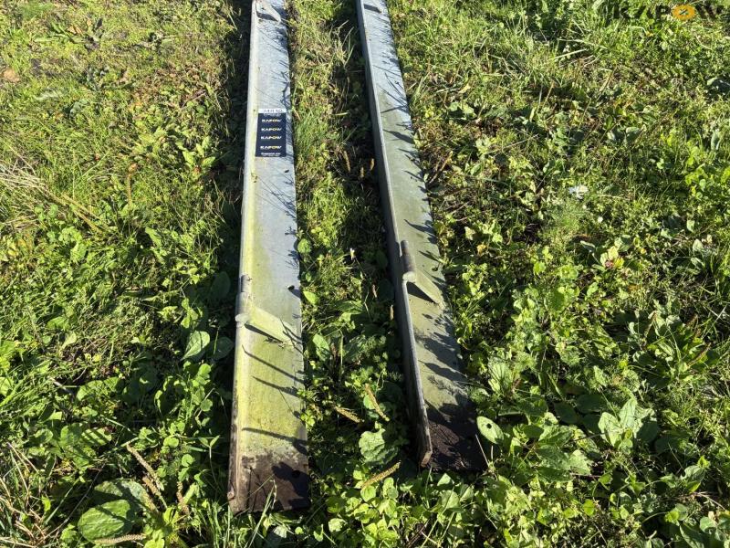 Galvanized door frame - 2 pieces 10