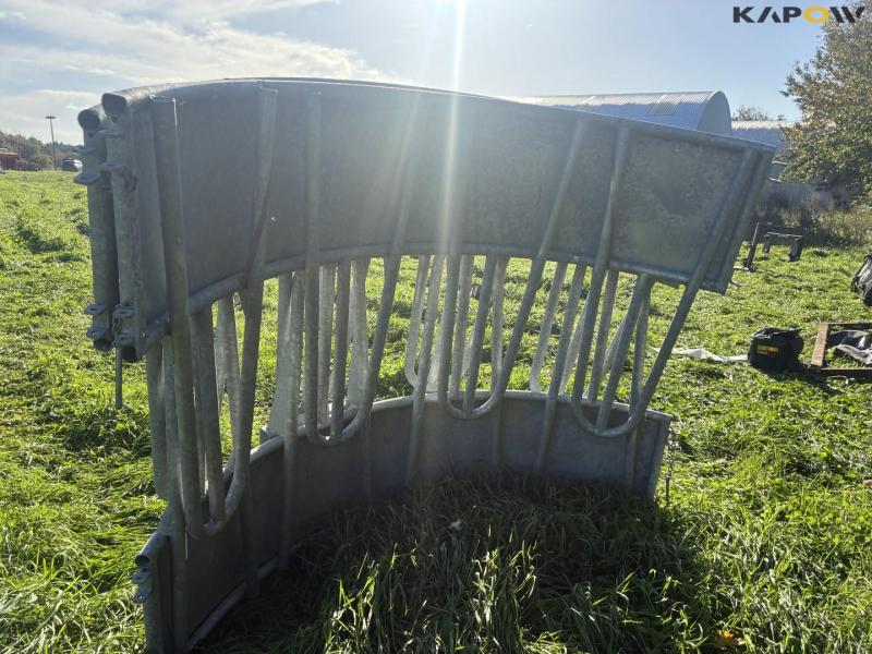 Galvanized feed fence 6