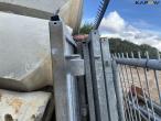 Galvanized gates with feet 18