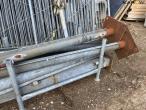 Galvanized gates with feet 29