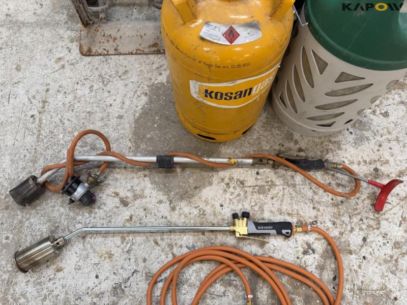 Gas burner 5