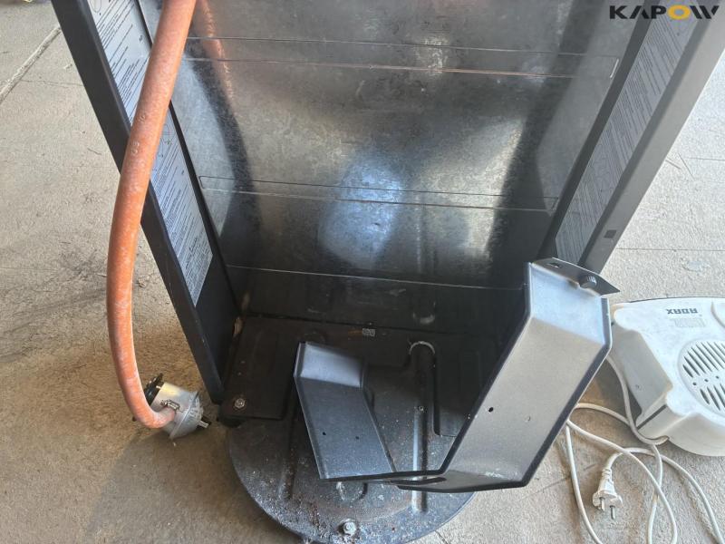 Gas oven + fan heater 12
