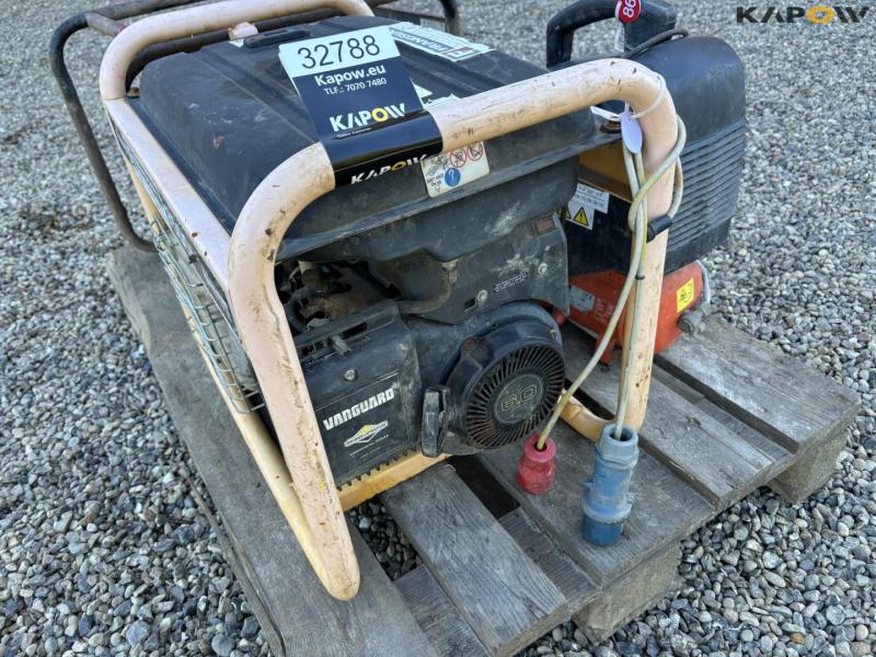 Generator and compressor 16