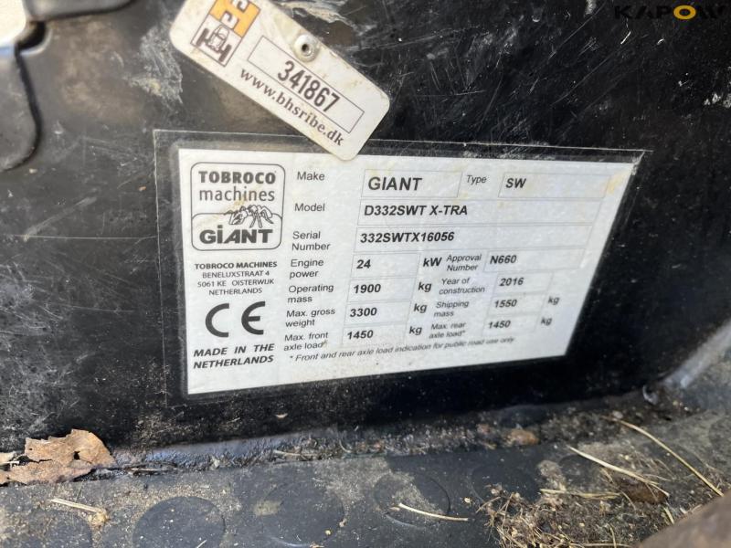 Giant D332SWT x-tra skid steer loader 30