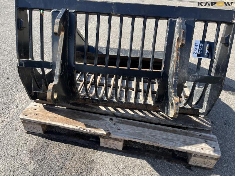 Giant grating shovel 10