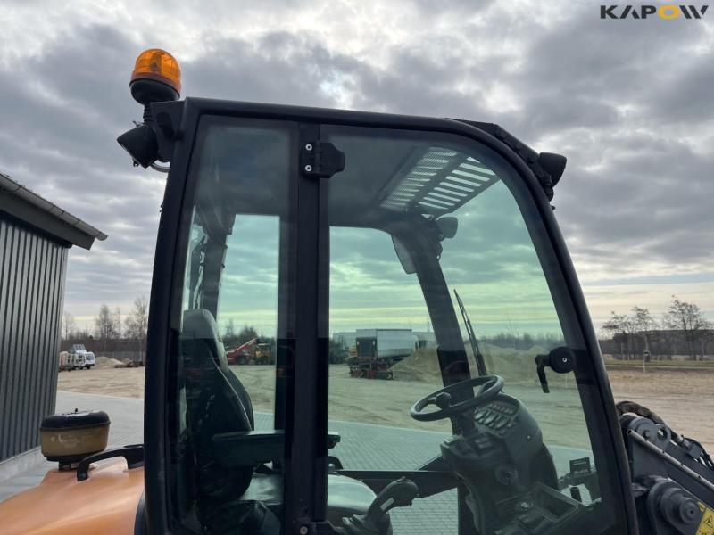 Giant V452T HD skid steer loader 20