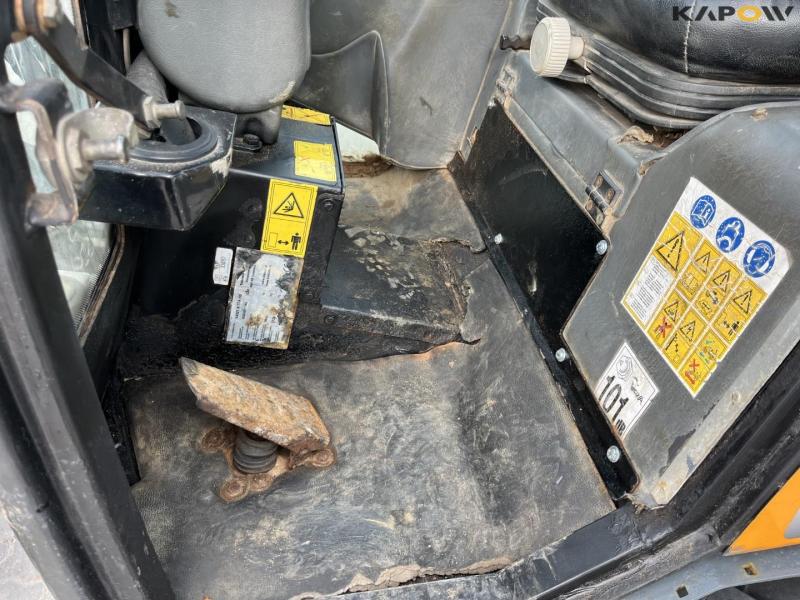 Giant V452T HD skid steer loader 27