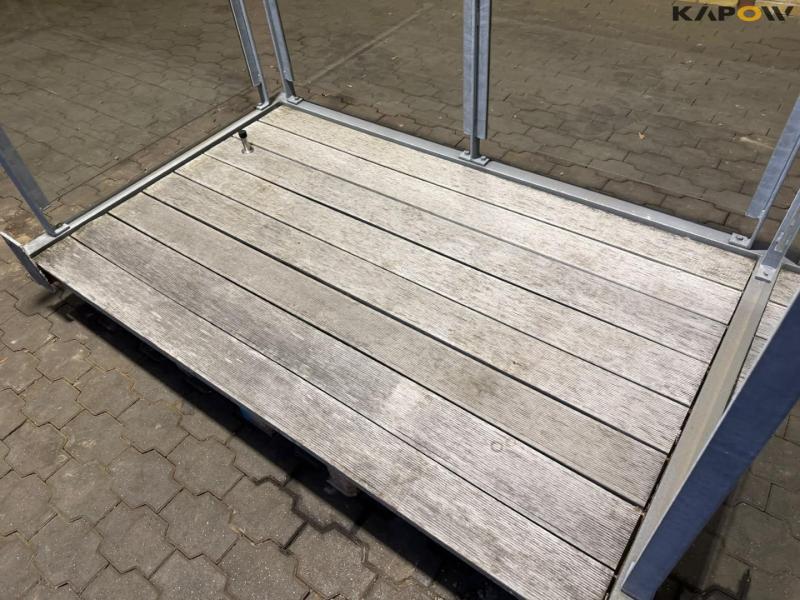 Glass balcony with teak wood bottom 9
