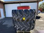 GoodYear 710/70-R42 twin wheels 2