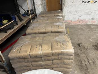 Gray cement 42.5 - 4 pallets