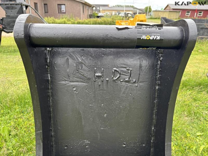 Excavator bucket 65 cm with S70 hitch 16