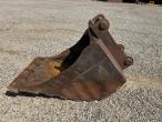 Excavator bucket with teeth 5