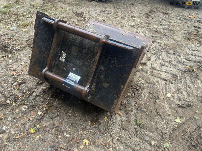 Excavator bucket 5