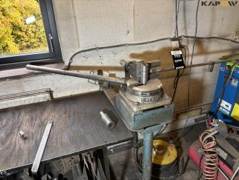 Gressel flat iron bender
