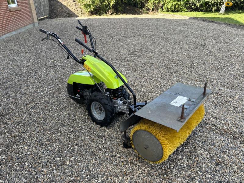 Grillo 8FB1RVS sweeper 3