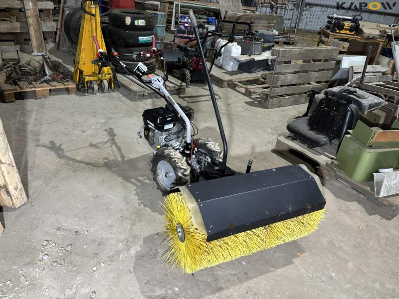 Grillo sweeper 80 cm 3