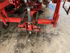 Grimme GL34 T potato planter 16