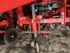 Grimme GL34 T potato planter 21