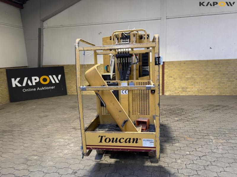 Grove manlift toucon 860 lift 2