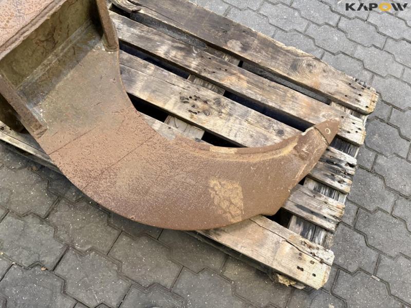 Grub tooth with Hydrema hitch 9