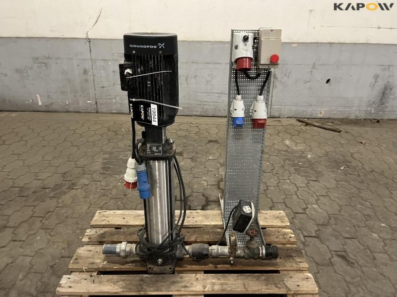 Grundfos CR5 centrifugal pump 2