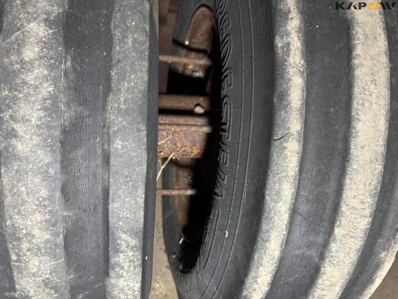 Rubber wheel front packages 21