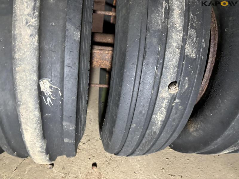 Rubber wheel front packages 23