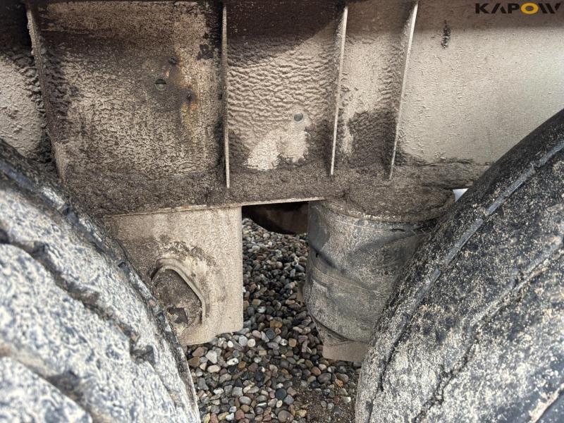 Slurry trailer 40 m3 26