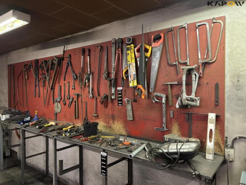 Miscellaneous hand tools 1