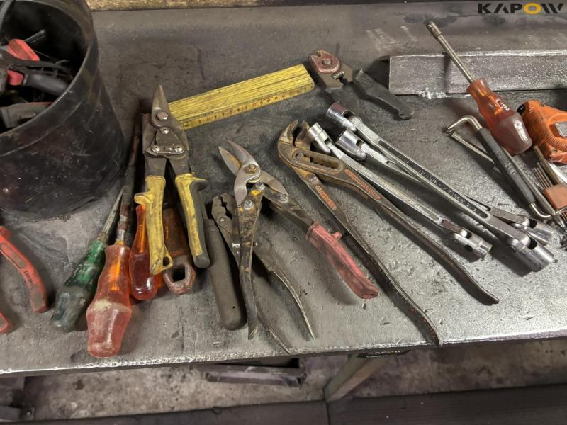Miscellaneous hand tools 10