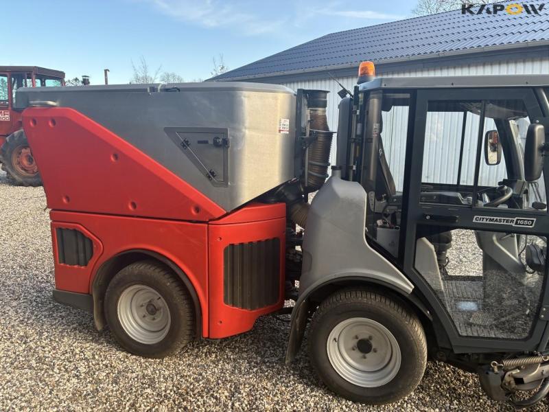 Hako Citymaster 1650 sweeper 4