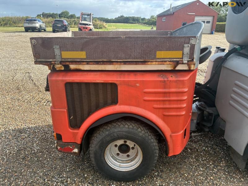 Hako citytrac 4200 tool carrier with broom 20