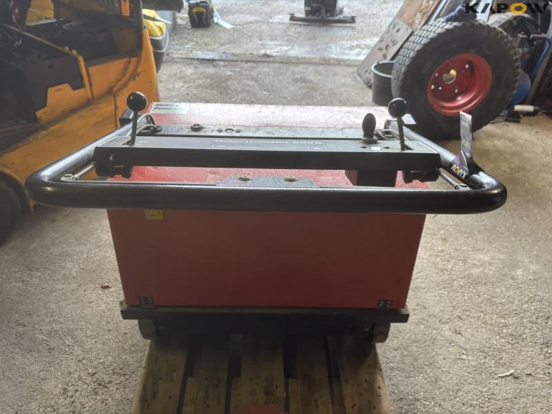 Hako Hamster 800E sweeper 6