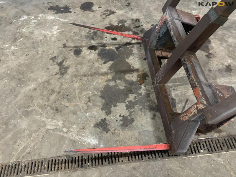 Straw spear with Euro hitch 10