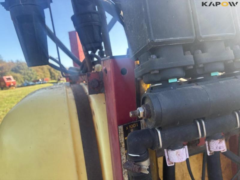 Hardi 1200 liter sprayer 25