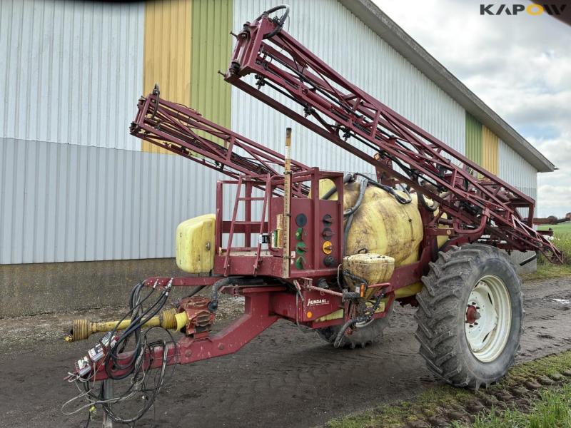 Hardi commander 2800liter sprayer 1