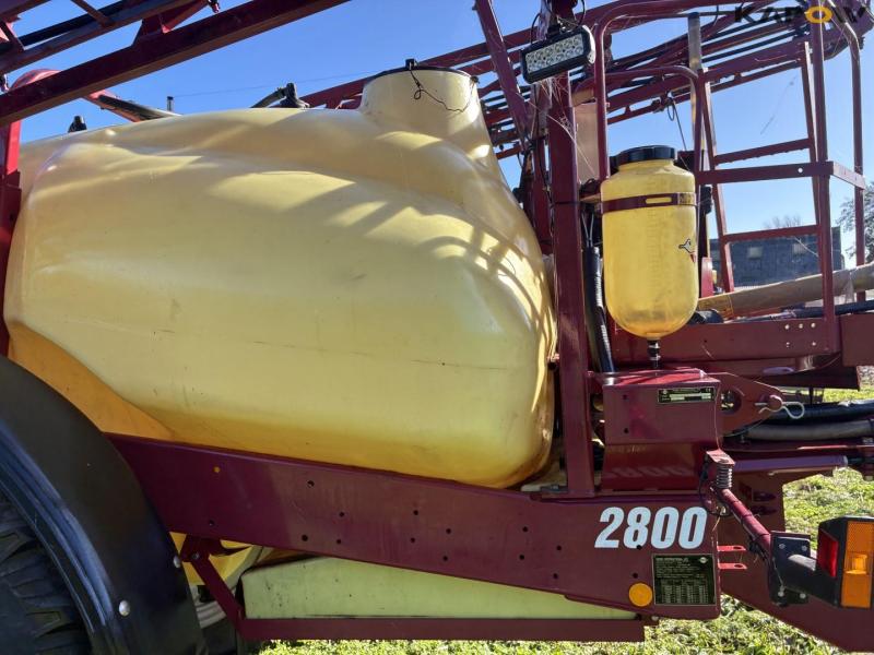 Hardi commander cl2800 sprayer 26