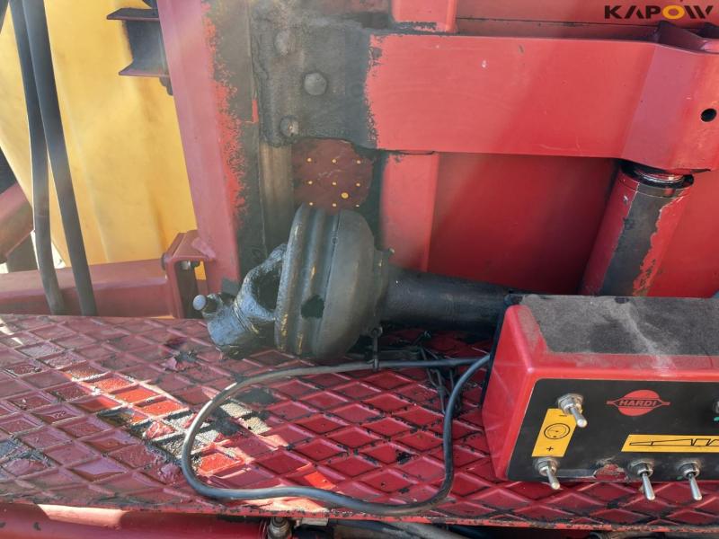 Hardi LXY 1000 sprøjte med 16 meter spredebom 9