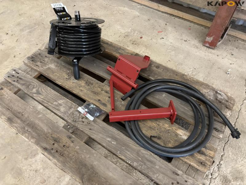 Hardi hose reel with mounting bracket - new 1