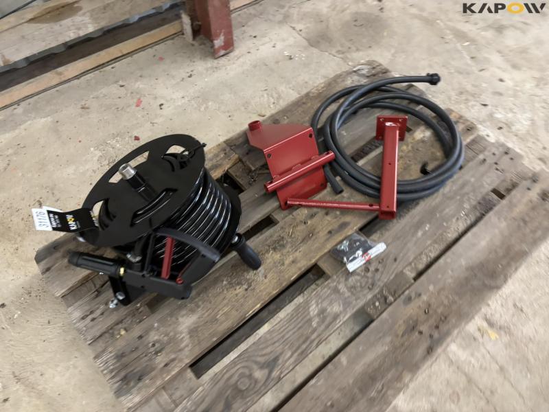 Hardi hose reel with mounting bracket - new 2