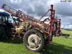 Hardi TZY2400 trailer sprayer with 20 meter boom 6
