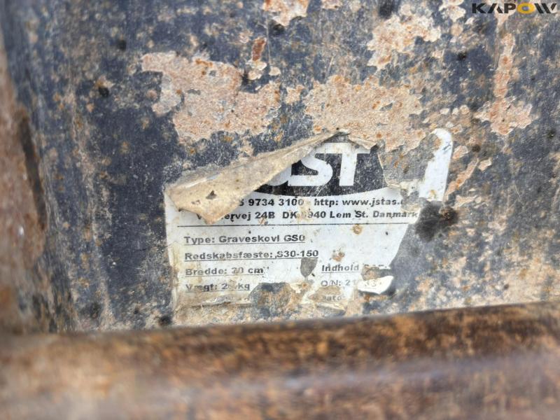 Hitachi Zaxis 10U-2 YSR mini excavator with buckets 56