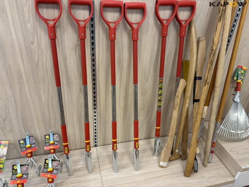 Garden and hand tools 15